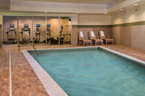 Courtyard by Marriott Washington zwembad